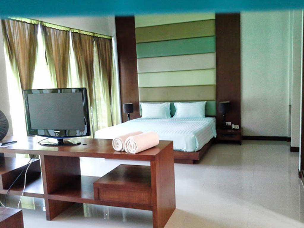 The Kris Condotel Bang Tao Beach  Kamer foto